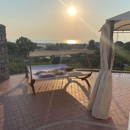 Domus Parva - Villa Con Bio-Piscina, Spa Privata E Appartamenti Panoramici Bacoli Zewnętrze zdjęcie