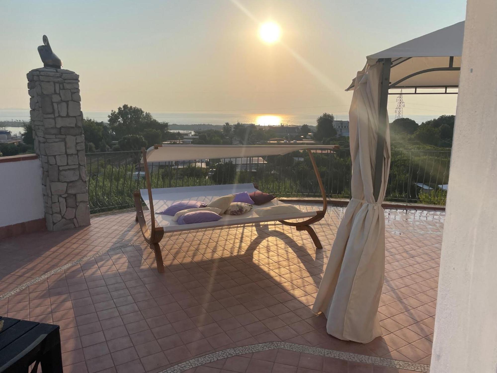Domus Parva - Villa Con Bio-Piscina, Spa Privata E Appartamenti Panoramici Bacoli Zewnętrze zdjęcie