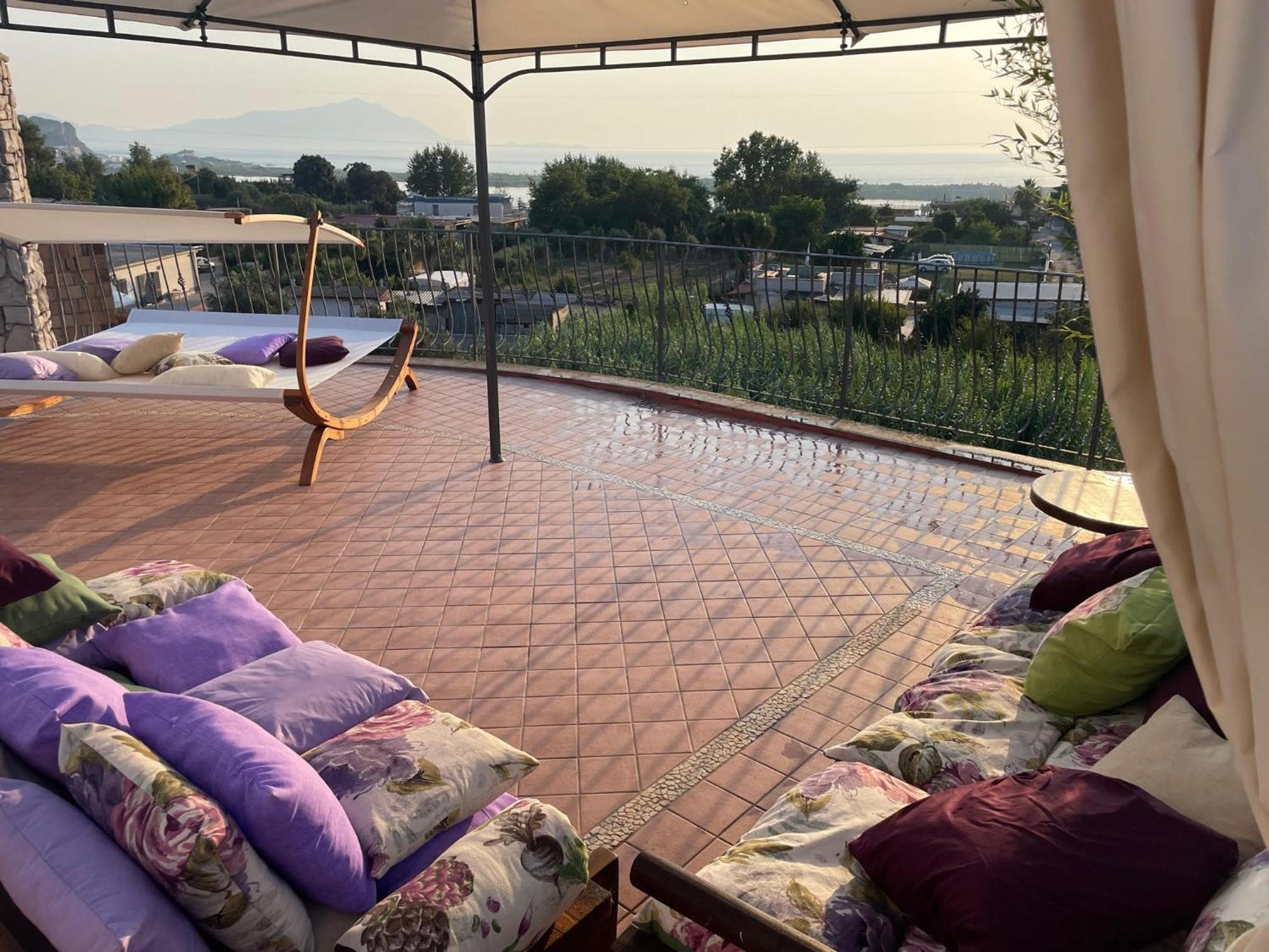 Domus Parva - Villa Con Bio-Piscina, Spa Privata E Appartamenti Panoramici Bacoli Zewnętrze zdjęcie
